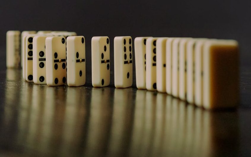 A row of dominoes.